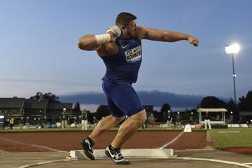 Joe Kovacs at the 2016 IAAF Diamond League meeting in Eugene (Kirby Lee)