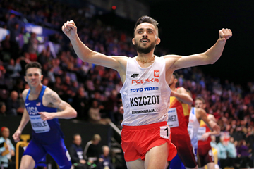 Adam Kszczot wins the 800m at the IAAF World Indoor Championships Birmingham 2018 (Getty Images)