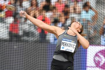 Sandra Perkovic winning again, this time at the IAAF Diamond League meeting in Paris (Jiro Mochizuki)
