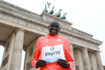 Dennis Kimetto ahead of the 2014 BMW Berlin Marathon (organisers / www.photorun.net)