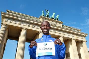 Wilson Kipsang ahead of the 2013 BMW Berlin Marathon (Victah Sailer / organisers)
