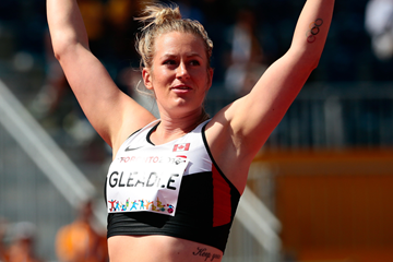 Liz Gleadle wins the javelin at the Pan American Games (Getty Images)