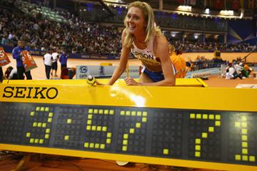 Yelena Soboleva with her world indoor 1500m record figures (Getty Images)