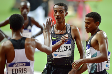 Yomif Kejelcha after winning the 3000m at the IAAF Diamond League meeting in Paris (AFP / Getty Images)