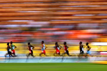 The men's 10,000m in action (Getty Images)