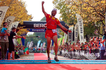 Luis Alberto Hernando wins the World Trail-Running Championships in Geres (iRunFar)