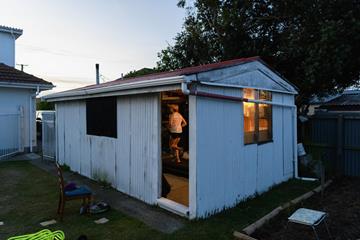 Middle-distance runner Angie Petty of New Zealand training on a treadmill in her garage (Getty Images)
