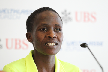 Ruth Jebet at the press conference for the IAAF Diamond League meeting in Zurich (Jean-Pierre Durand)