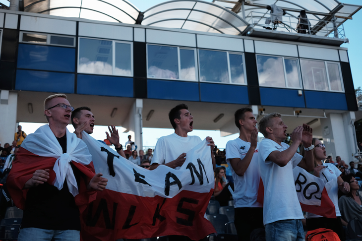 Bydgoszcz Supporters with Flag (Thomas Byrne)
