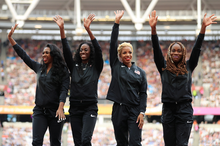 USA women 4x4 receive their gold medal from 2013 (Getty Images)