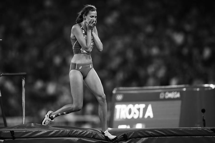 Alessia Trost ()