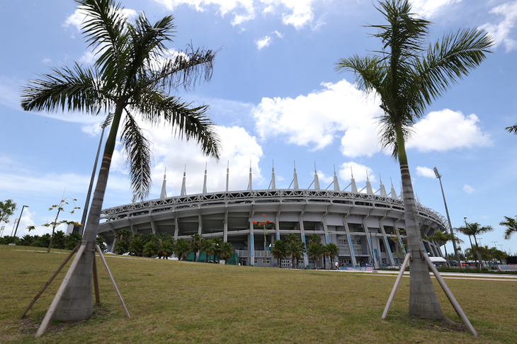 Thomas Robinson Stadium ()